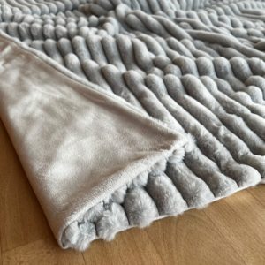 Star Home Webpelzdecke Midas – Creme und Silber